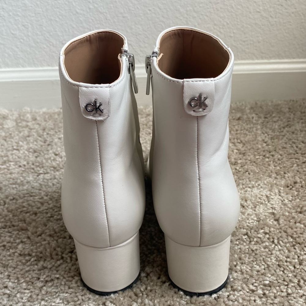 Calvin Klein Genoa White Bone Ankle Boots Sleek Pointed Toe Circular Heel 8 - Picture 4 of 13